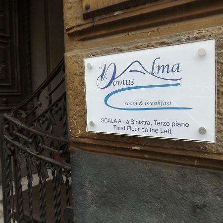 Domus Alma Bed & Breakfast Наполи Екстериор снимка