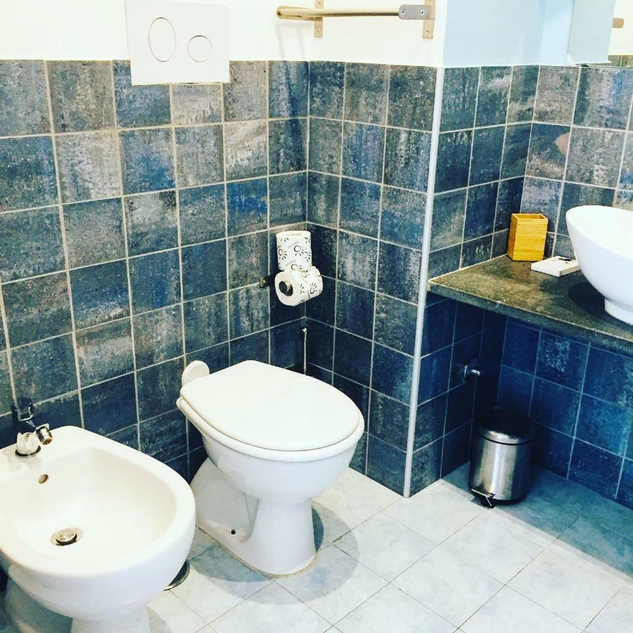 Domus Alma Bed & Breakfast Наполи Екстериор снимка