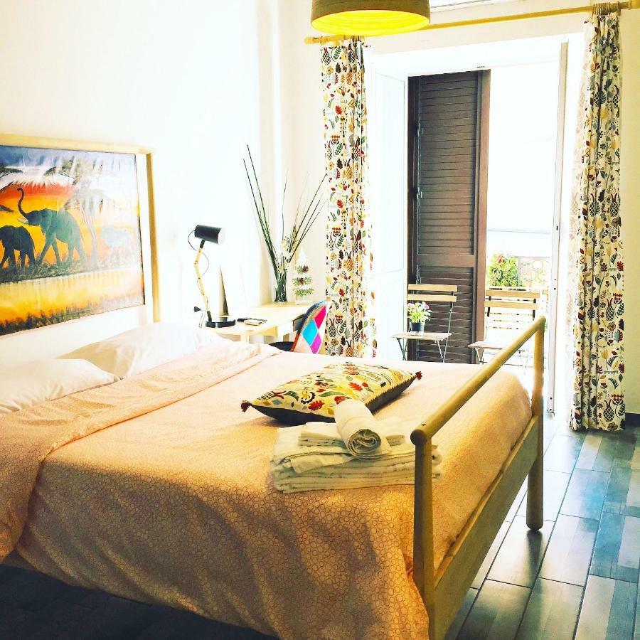 Domus Alma Bed & Breakfast Наполи Екстериор снимка