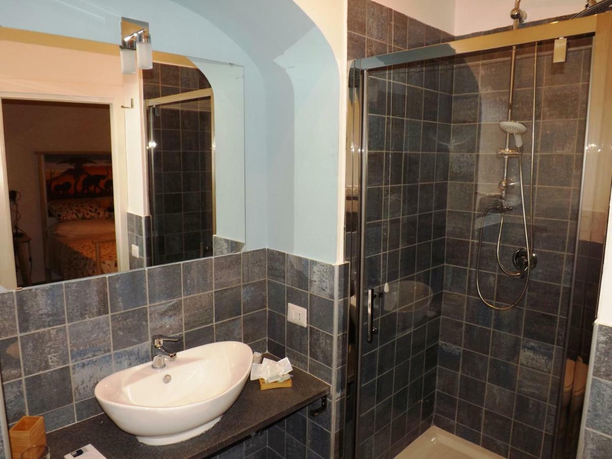 Domus Alma Bed & Breakfast Наполи Екстериор снимка