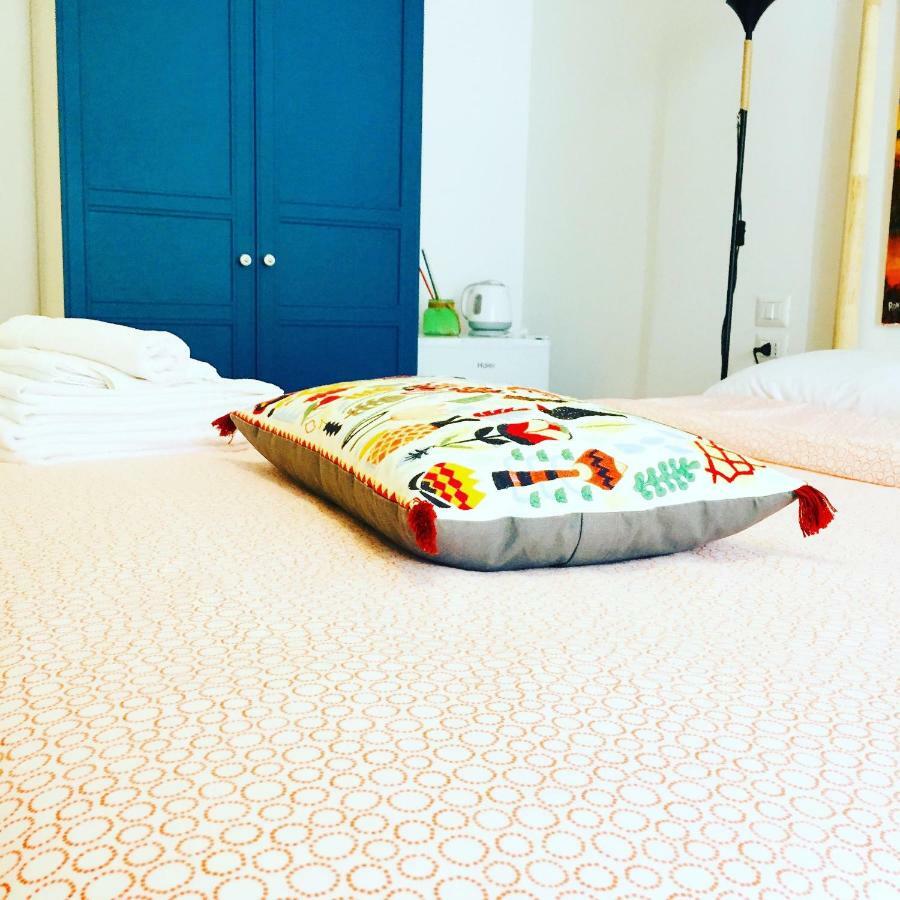 Domus Alma Bed & Breakfast Наполи Екстериор снимка